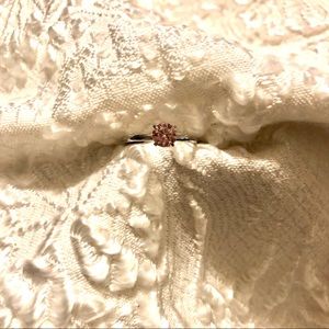 Sterling Lind light pink stoned size 8 ring
